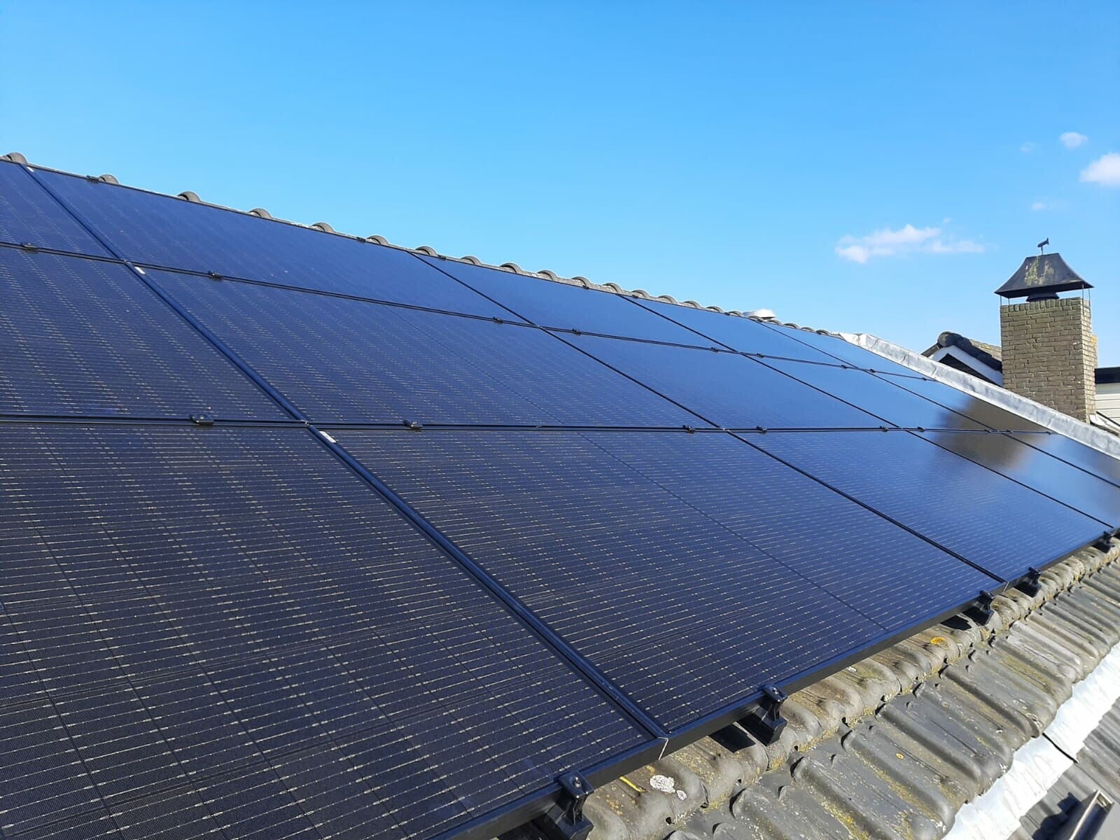 12 zonnepanelen inclusief montage prijs