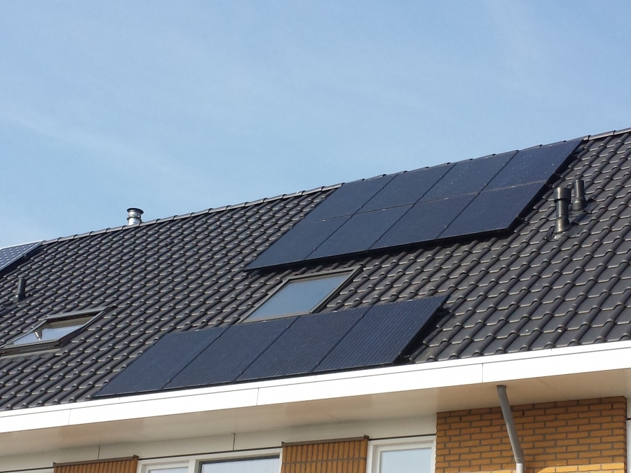 12 zonnepanelen prijs