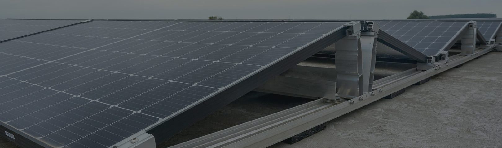 montagemateriaal zonnepanelen plat dak